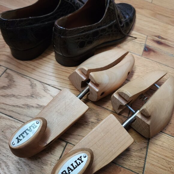 BALLY SHOES ?   Italian Made